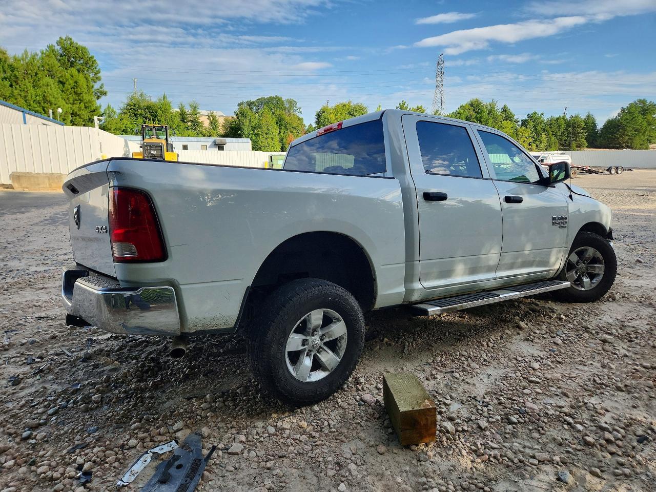 2023 Ram 1500 Classic Tradesman - zdjęcie 3