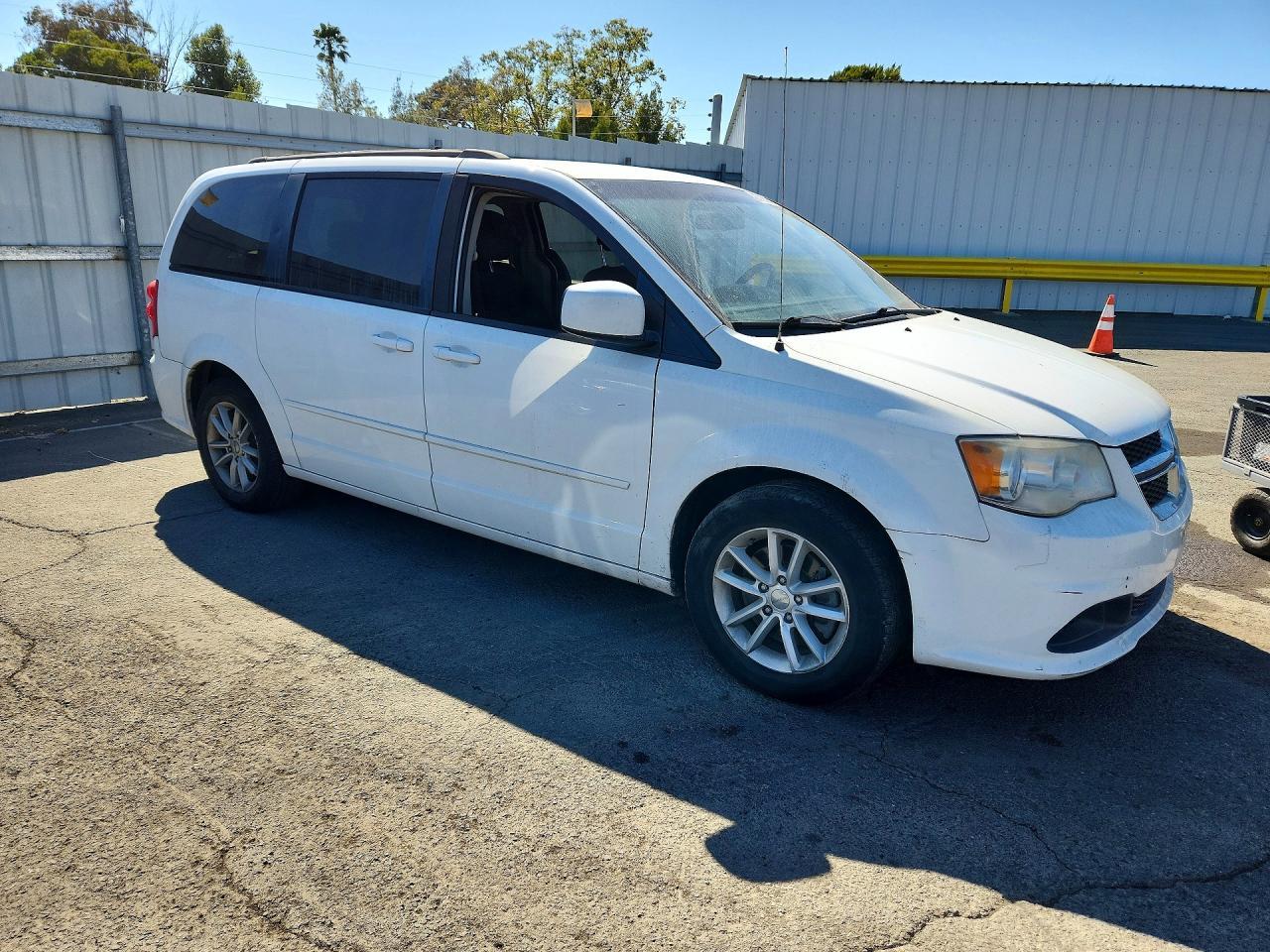 2014 Dodge Grand Caravan Sxt - zdjęcie 4