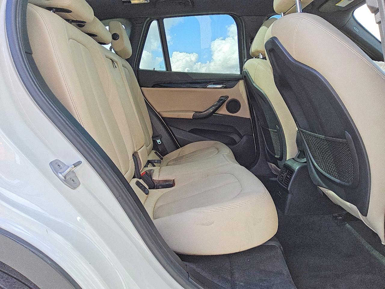 2020 BMW X1 Sdrive28I - zdjęcie 10