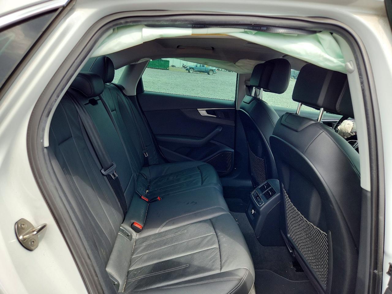 2017 Audi A4 Premium Plus - zdjęcie 10