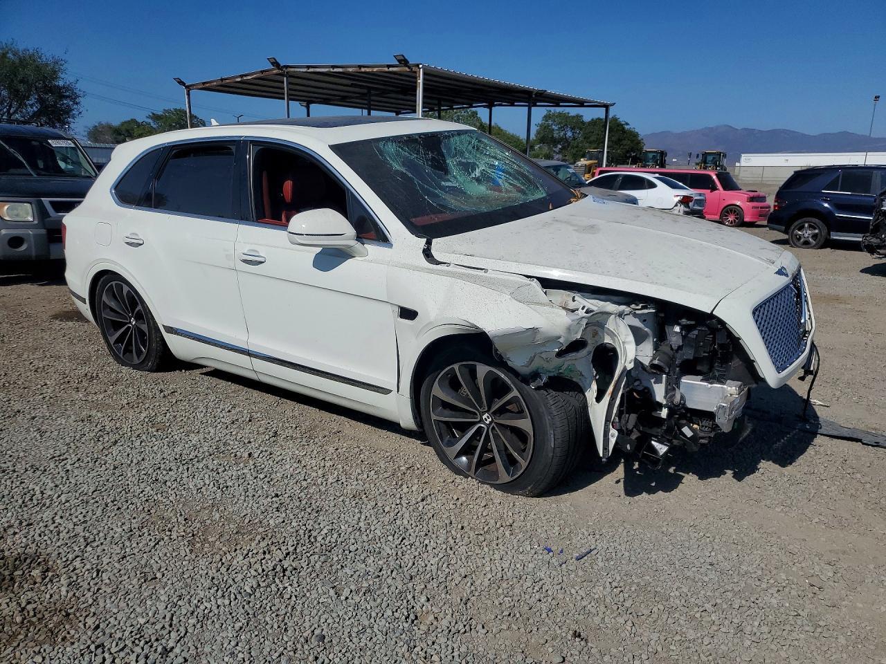 2018 Bentley Bentayga - zdjęcie 4