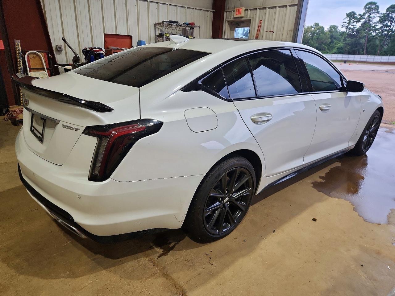2021 Cadillac Ct5 Sport - zdjęcie 3
