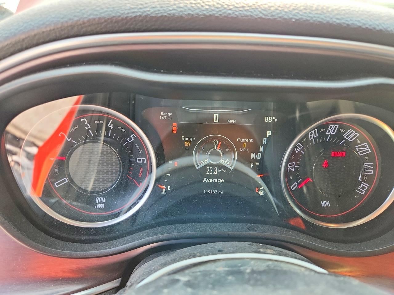 2016 Dodge Challenger Sxt - zdjęcie 9
