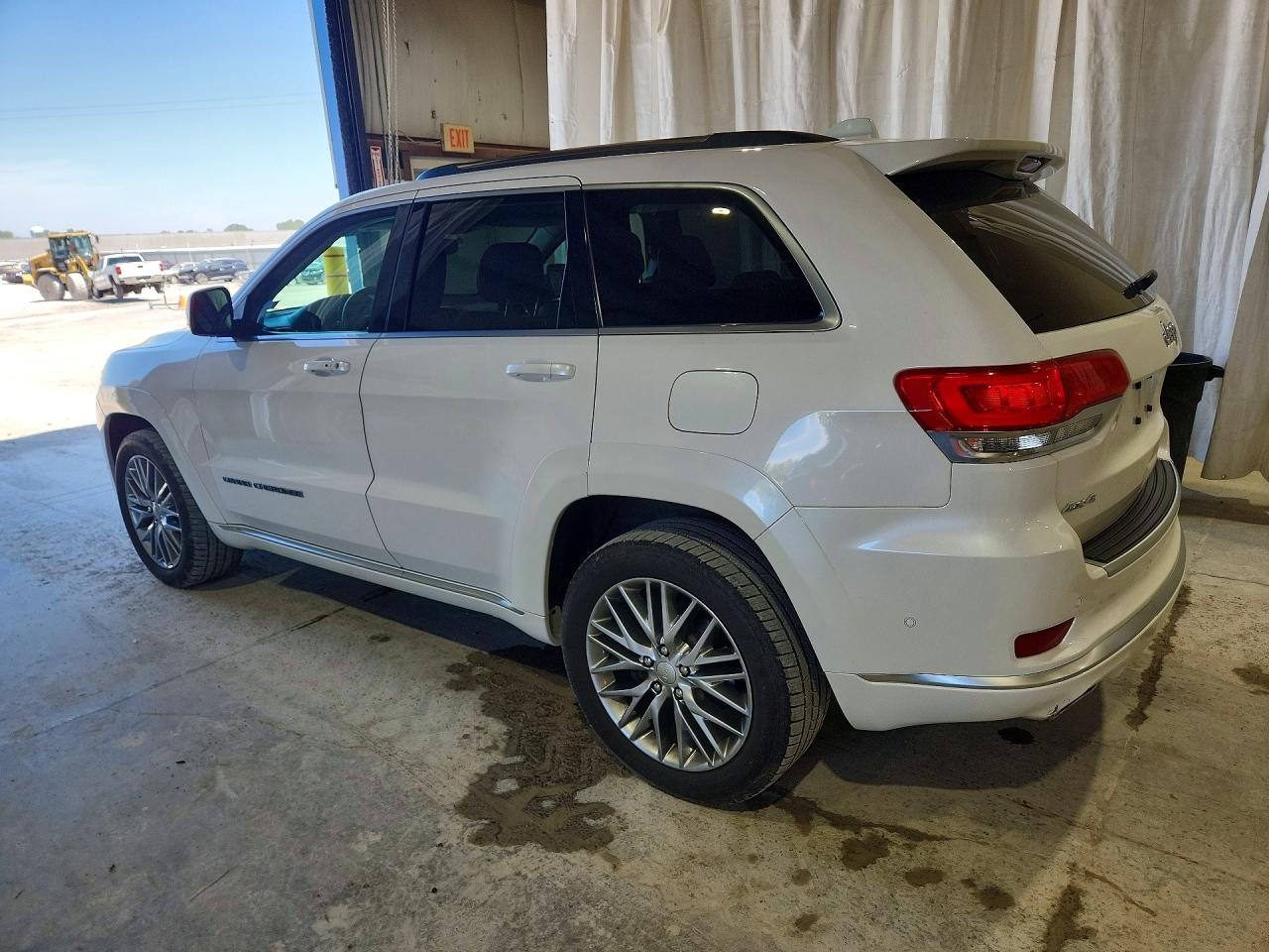 2017 Jeep Grand Cherokee Summit - zdjęcie 2