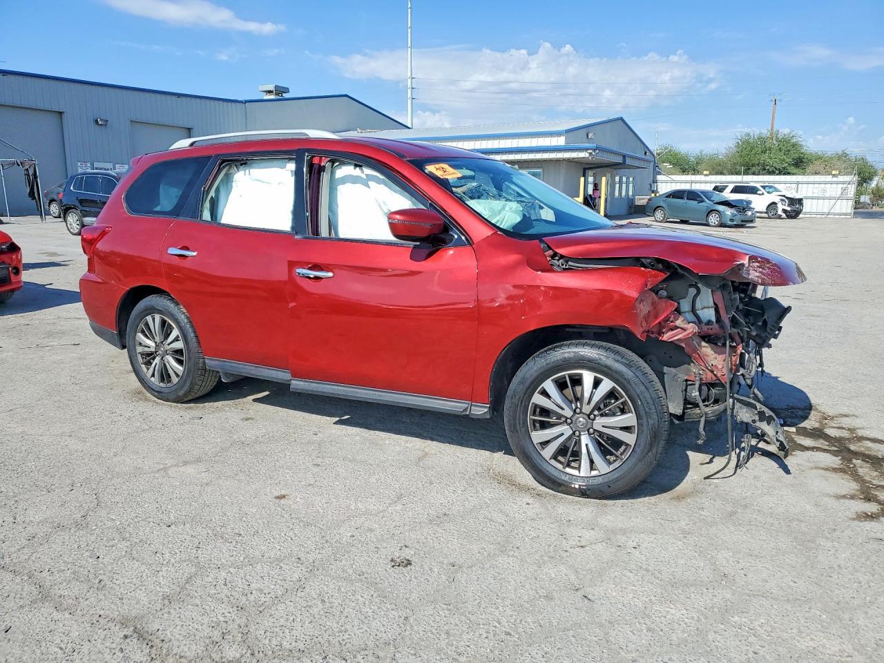 2017 Nissan Pathfinder Sv - zdjęcie 4