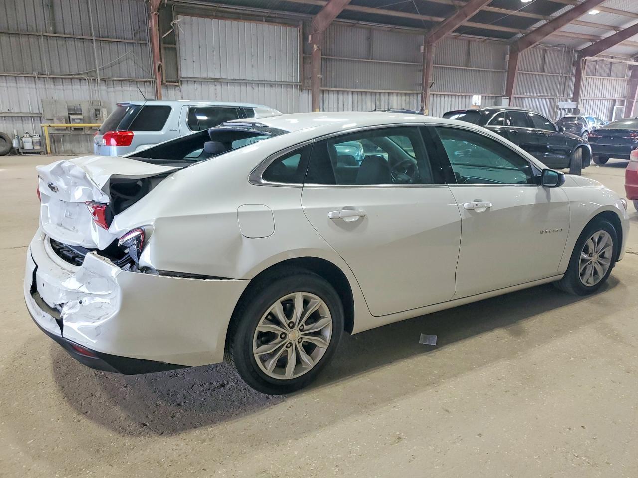 2024 Chevrolet Malibu Lt - zdjęcie 3