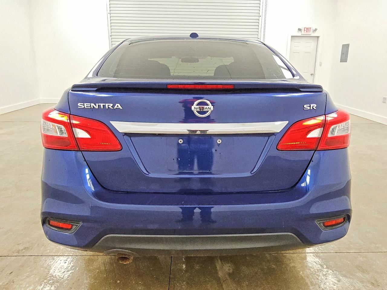 2019 Nissan Sentra Sr - zdjęcie 6