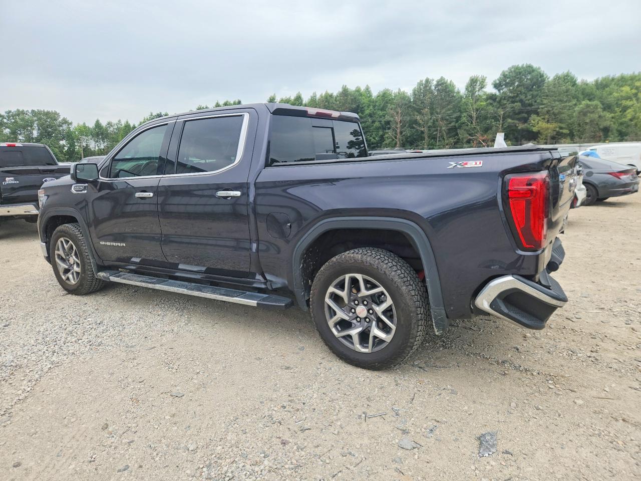 2023 GMC Sierra K1500 Slt - zdjęcie 2