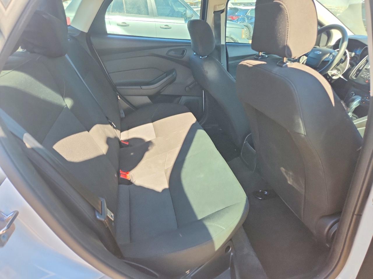 2018 Ford Focus S - zdjęcie 10