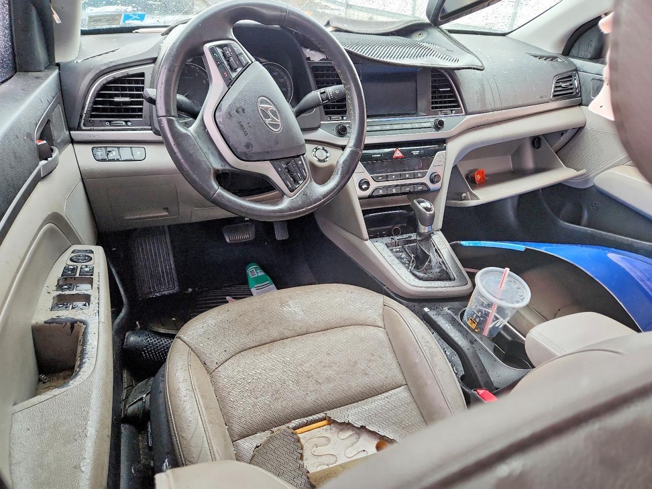 2017 Hyundai Elantra Limited - zdjęcie 8