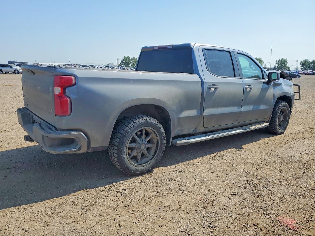2021 Chevrolet Silverado K1500 Rst - zdjęcie 3