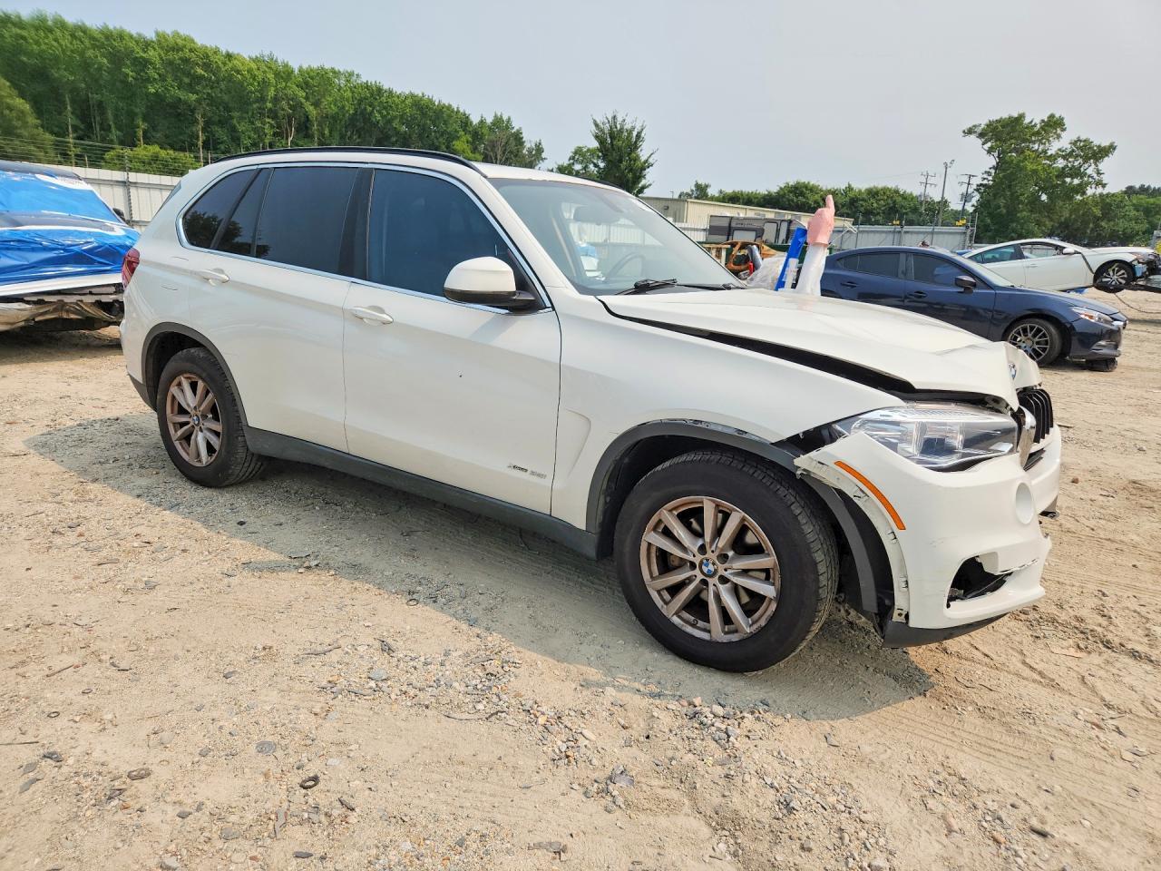 2015 BMW X5 xDrive35I - zdjęcie 4