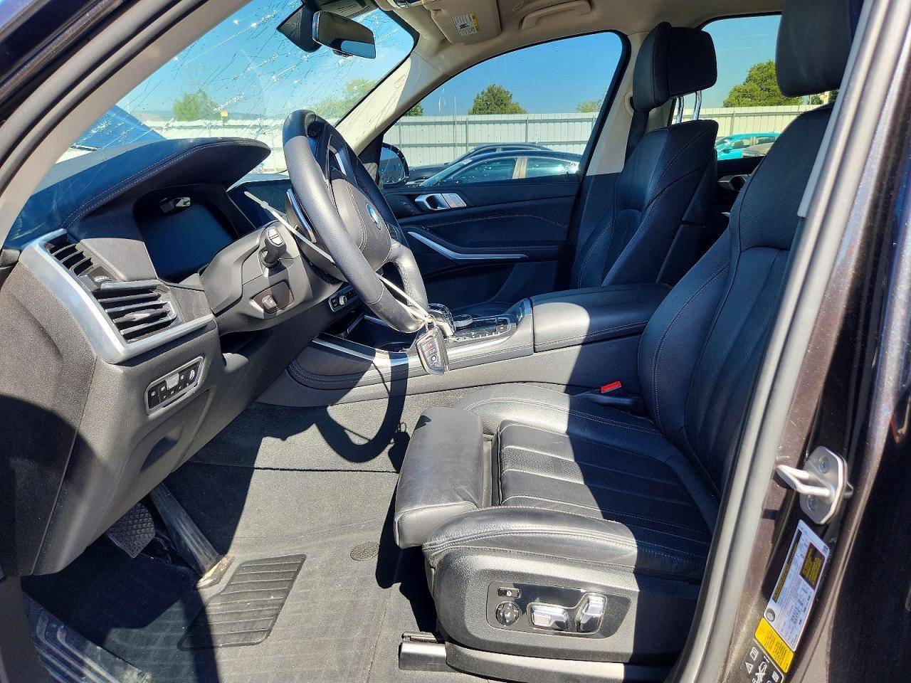 2022 BMW X7 xDrive40I - zdjęcie 7
