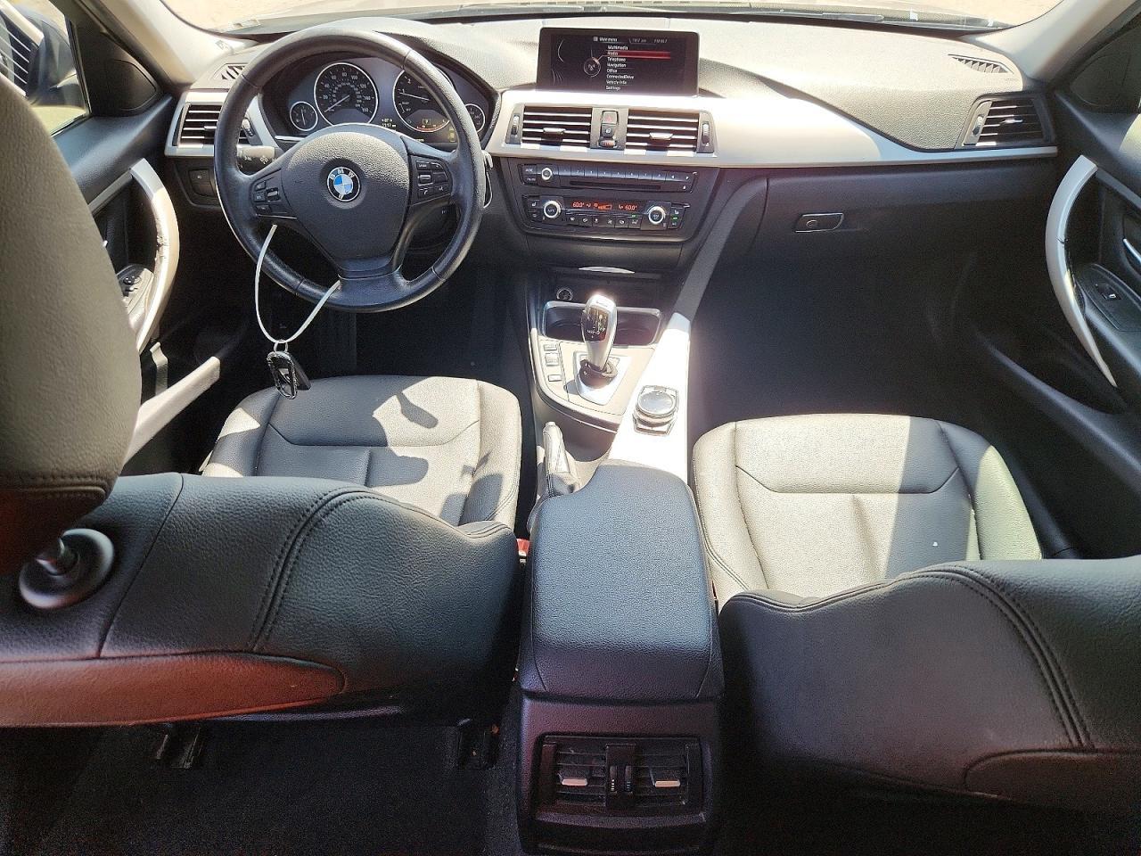 2014 BMW 320 I - zdjęcie 8