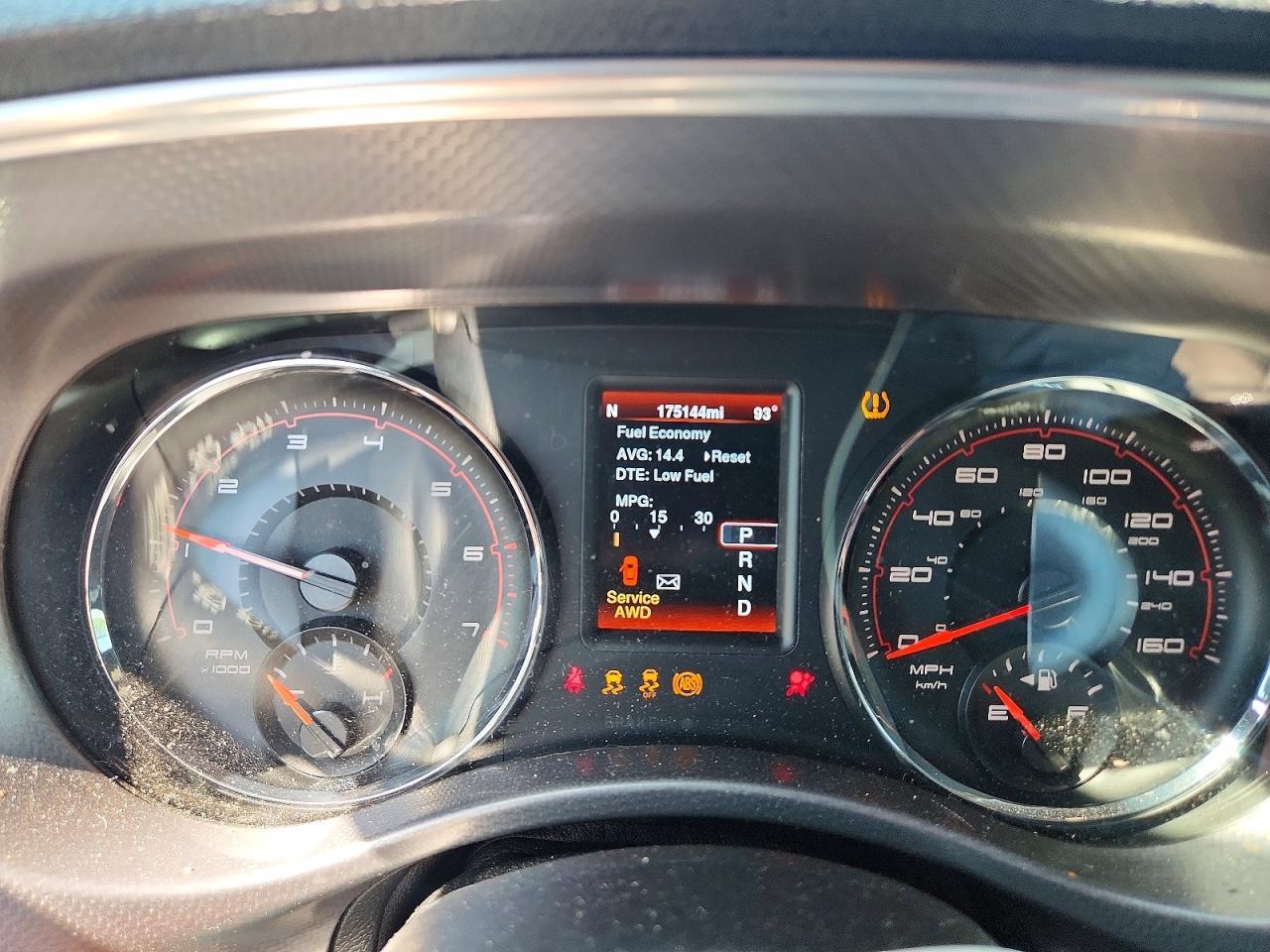 2014 Dodge Charger R/T - zdjęcie 9