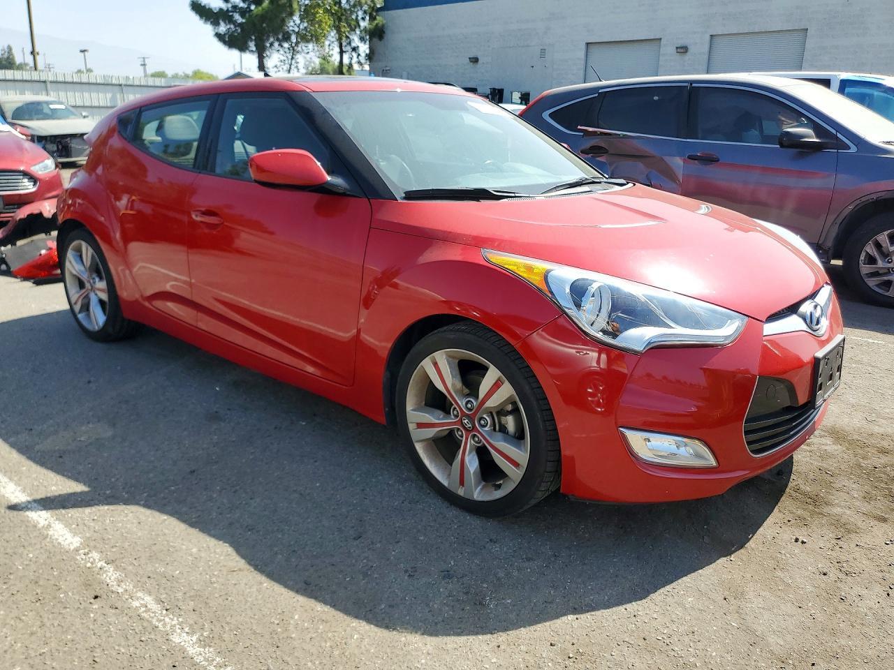 2014 Hyundai Veloster Base - zdjęcie 4