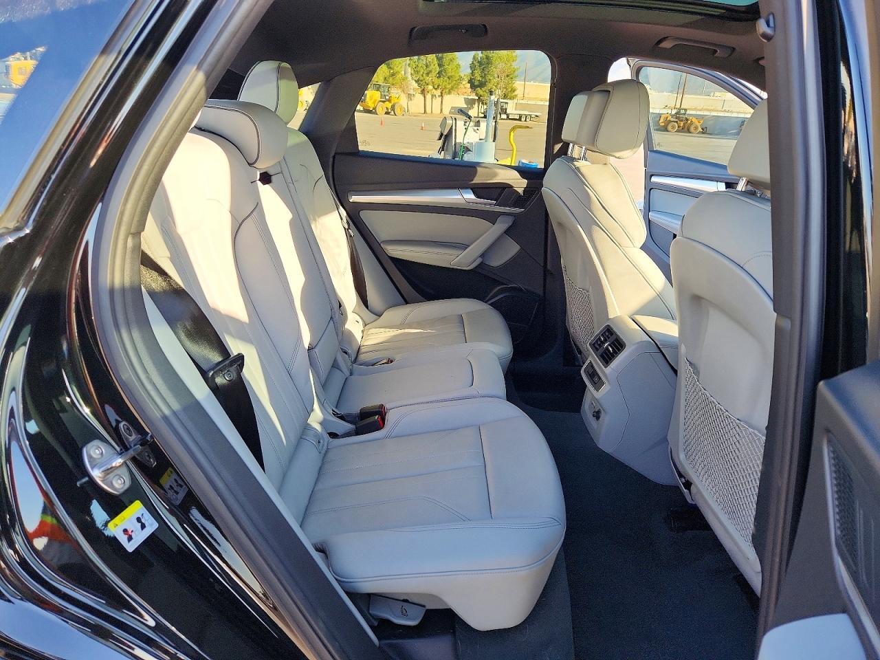 2022 Audi Q5 Sportback Prm Pls 45 - zdjęcie 11