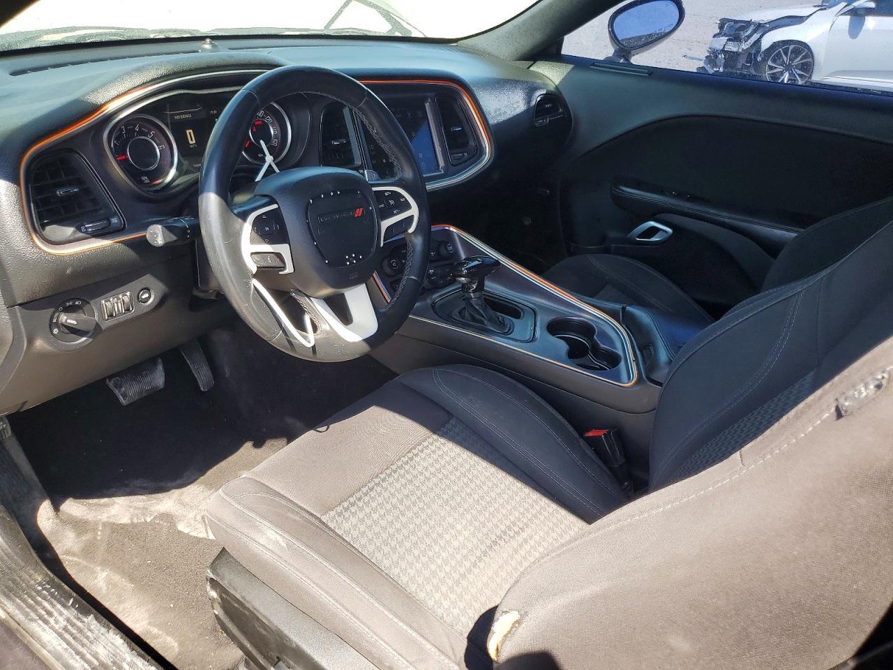2015 Dodge Challenger Sxt - zdjęcie 8