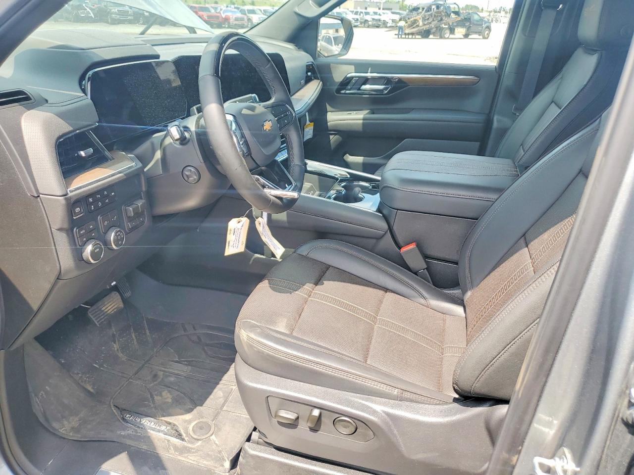 2026 Chevrolet Suburban K1500 High Country - zdjęcie 7