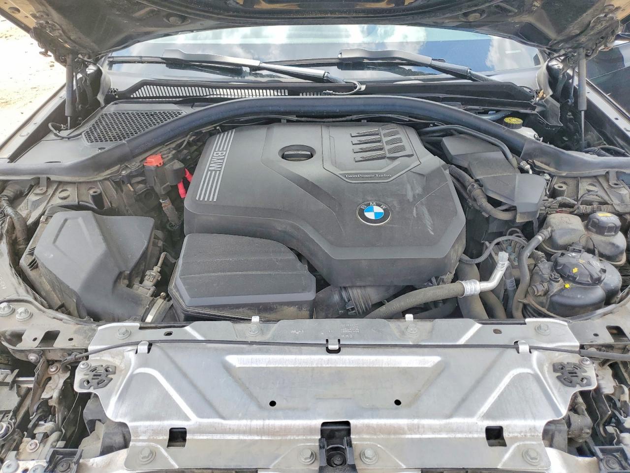 2020 BMW 330I - zdjęcie 11