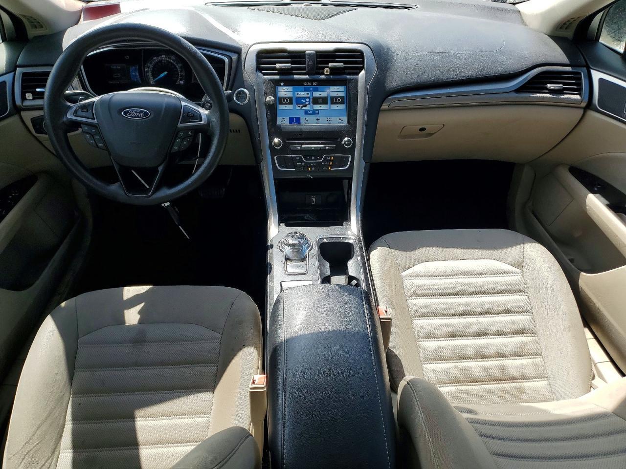 2017 Ford Fusion Se - zdjęcie 8
