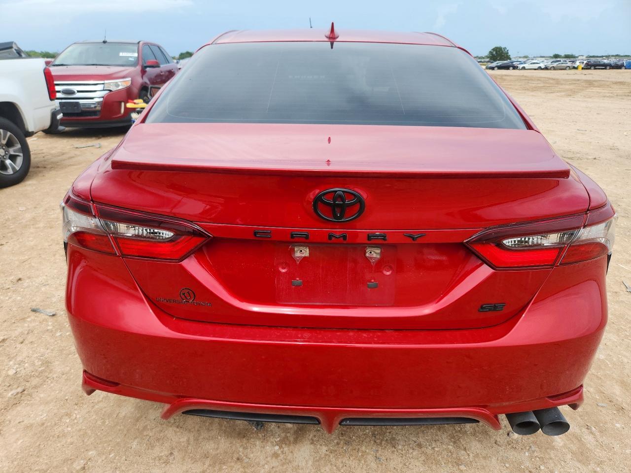 2024 Toyota Camry Se - zdjęcie 6