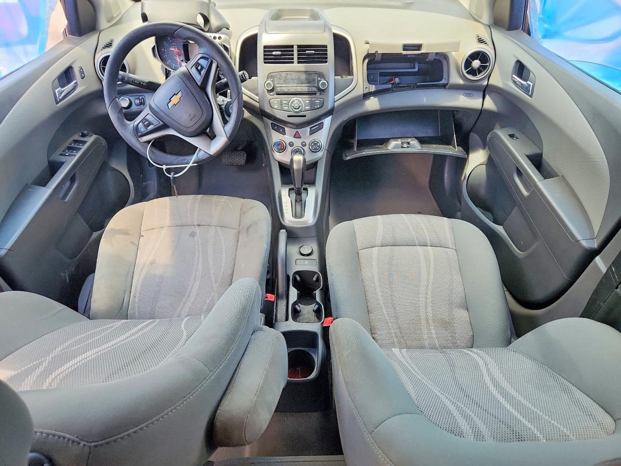 2015 Chevrolet Sonic Lt - zdjęcie 8