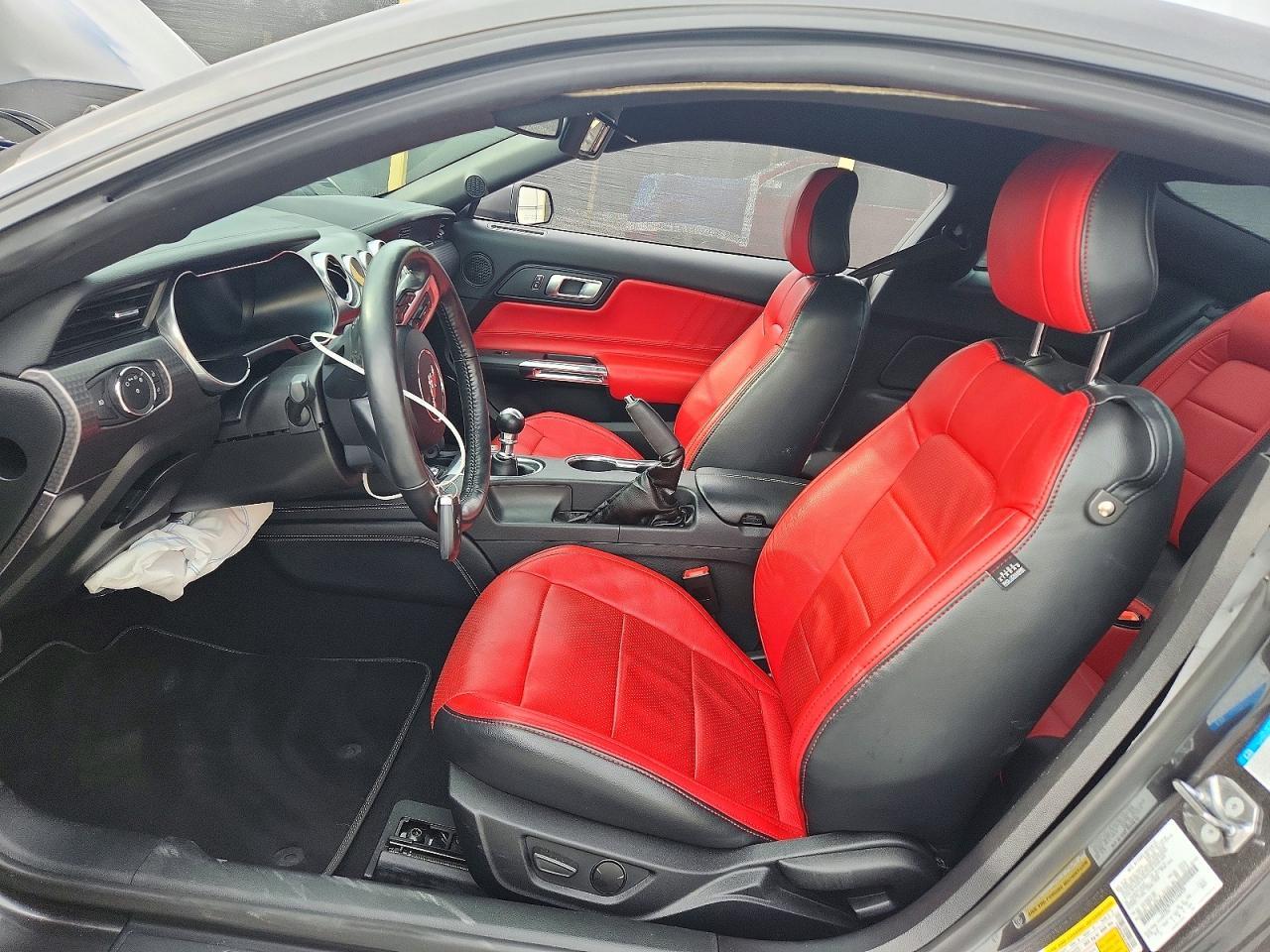 2020 Ford Mustang Gt - zdjęcie 7
