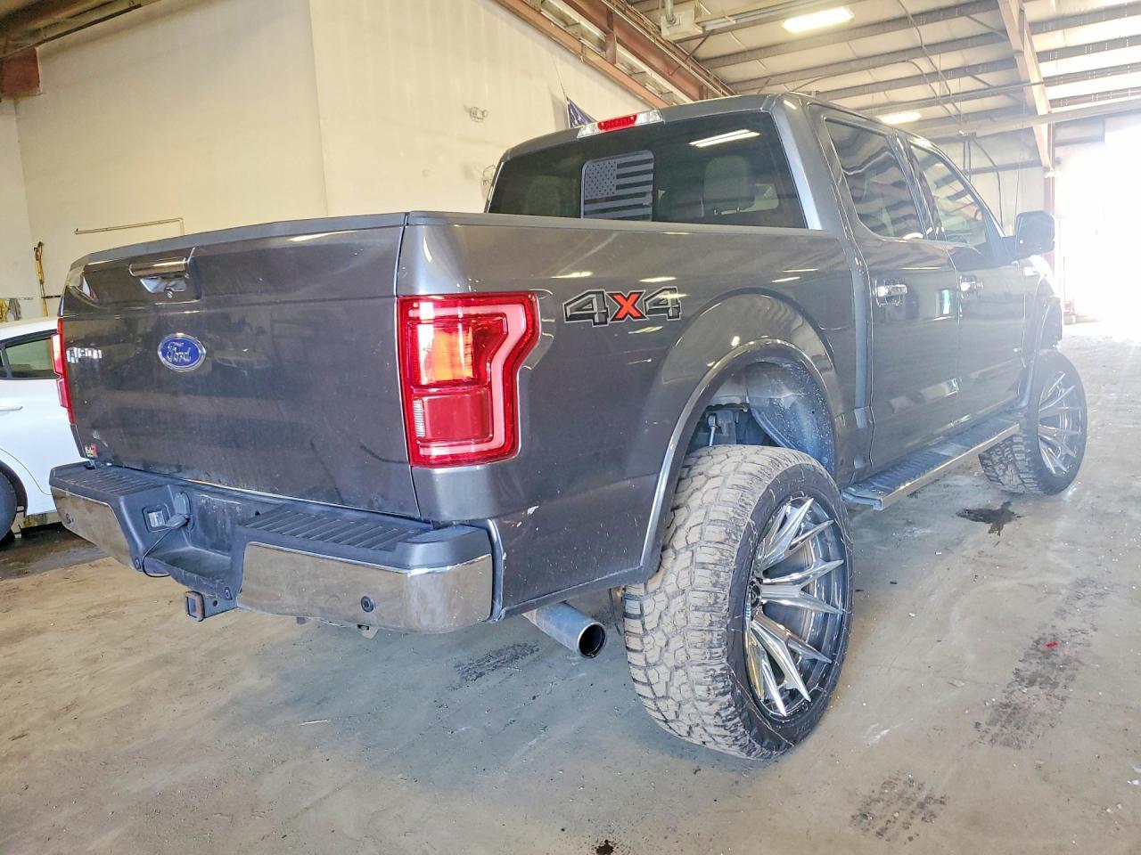 2015 Ford F150 Supercrew - zdjęcie 3