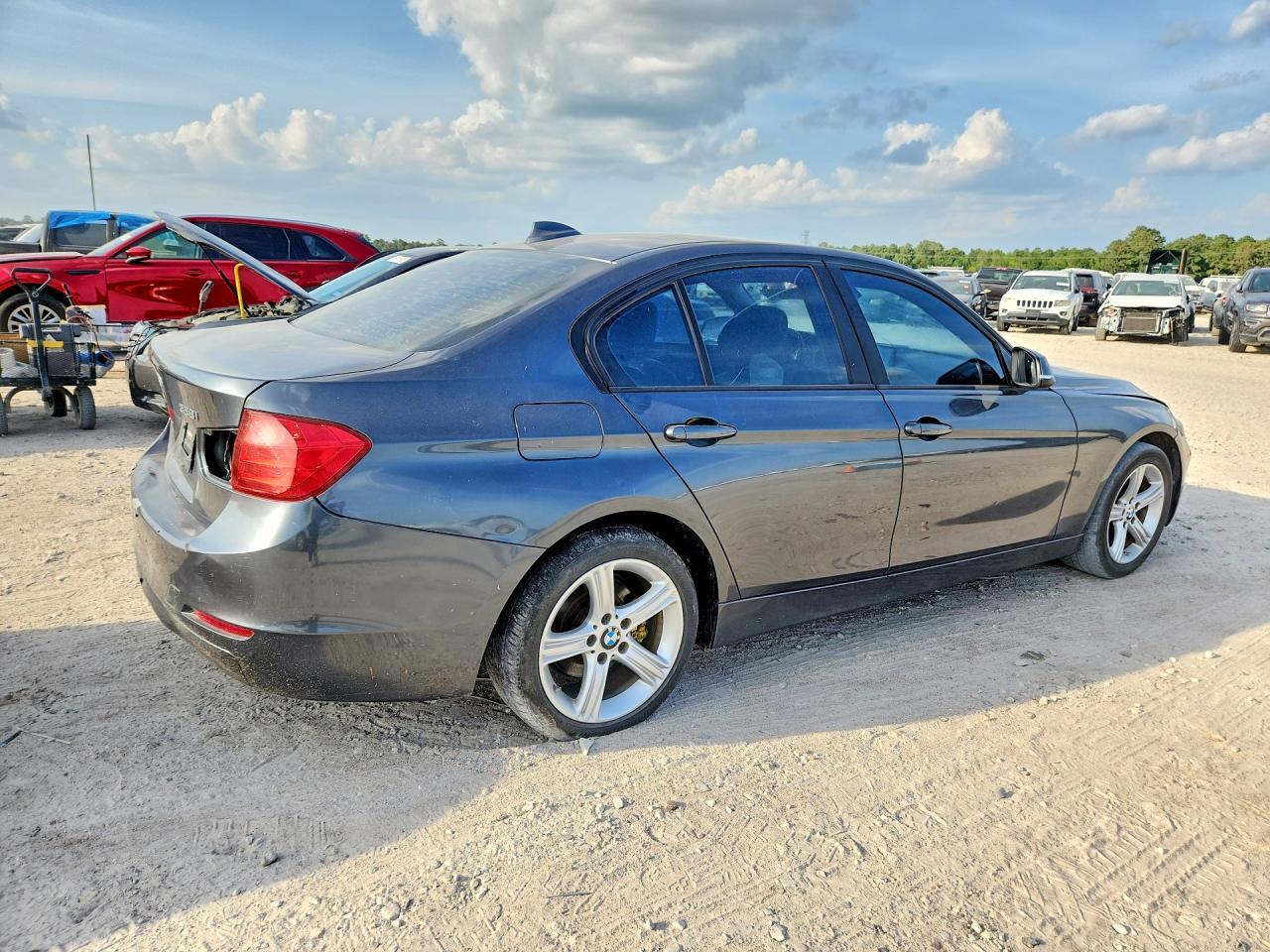 2013 BMW 328 I - zdjęcie 3