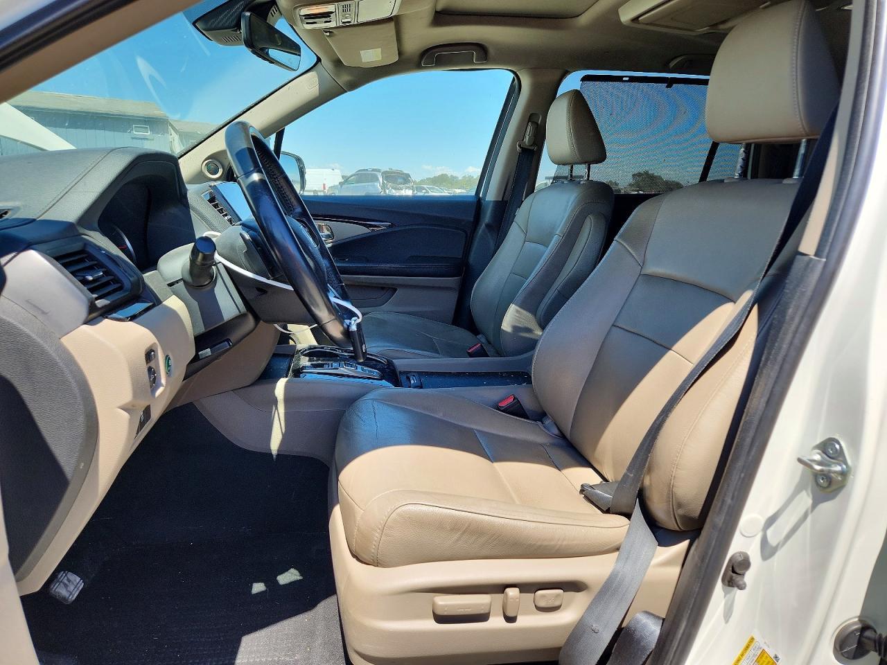 2019 Honda Pilot Touring - zdjęcie 7