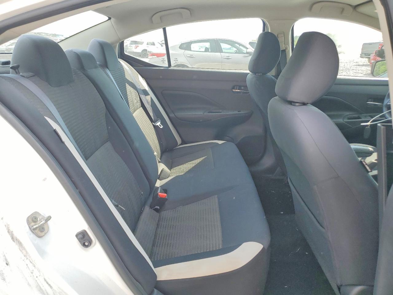 2020 Nissan Versa Sv - zdjęcie 10