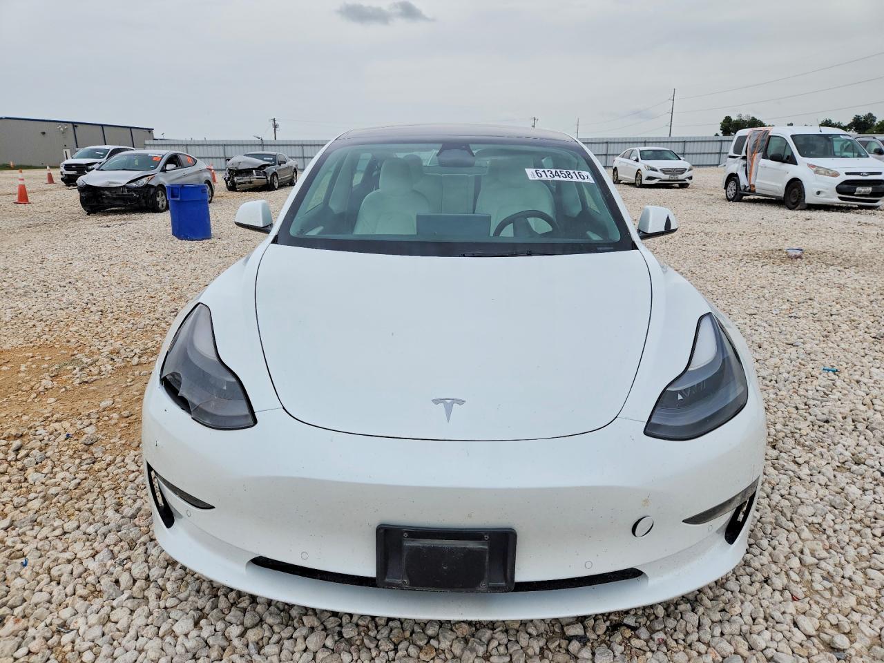 2022 Tesla Model 3 - zdjęcie 5