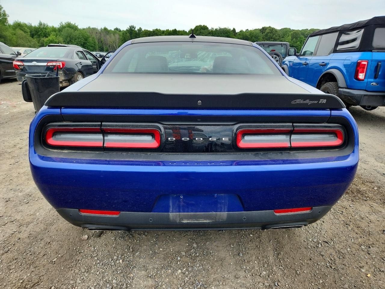 2022 Dodge Challenger R/T - zdjęcie 6