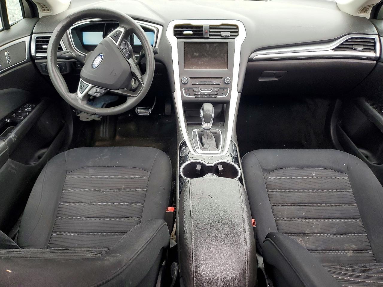 2016 Ford Fusion Se - zdjęcie 8