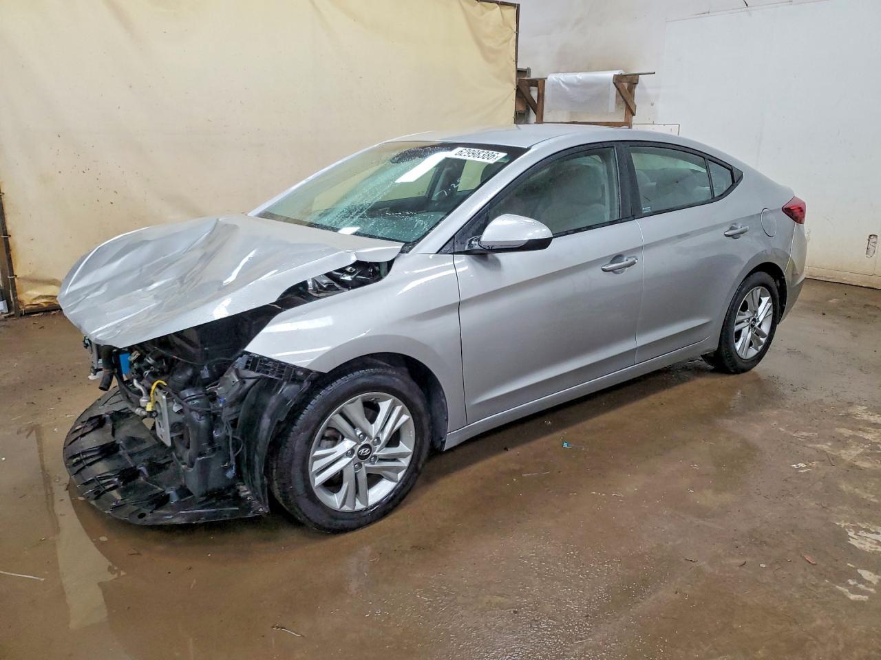 2020 Hyundai Elantra Sel - zdjęcie główne