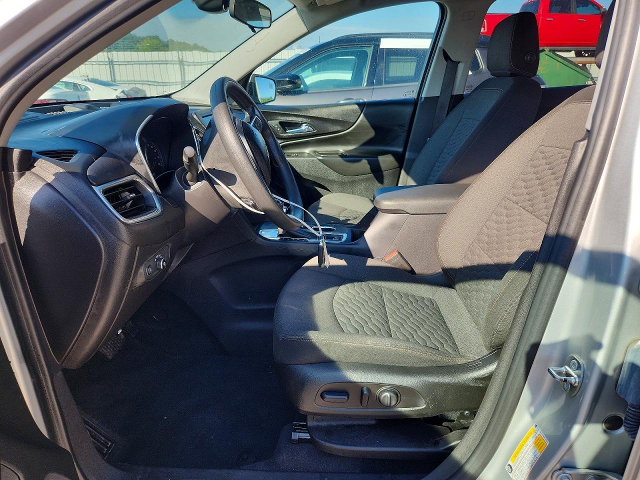 2021 Chevrolet Equinox Lt - zdjęcie 7