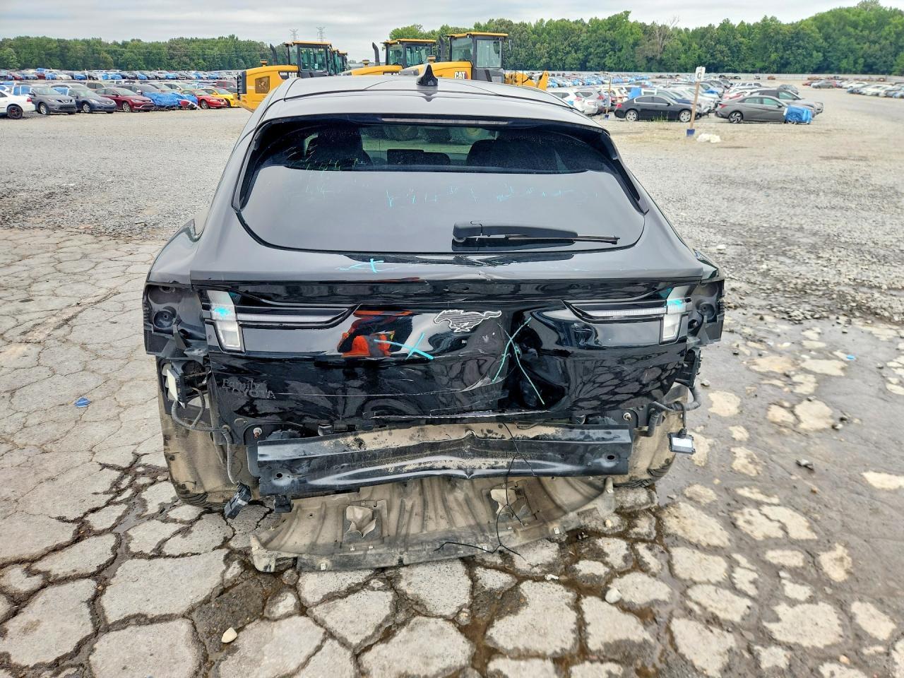 2021 Ford Mustang Mach-E Premium - zdjęcie 6