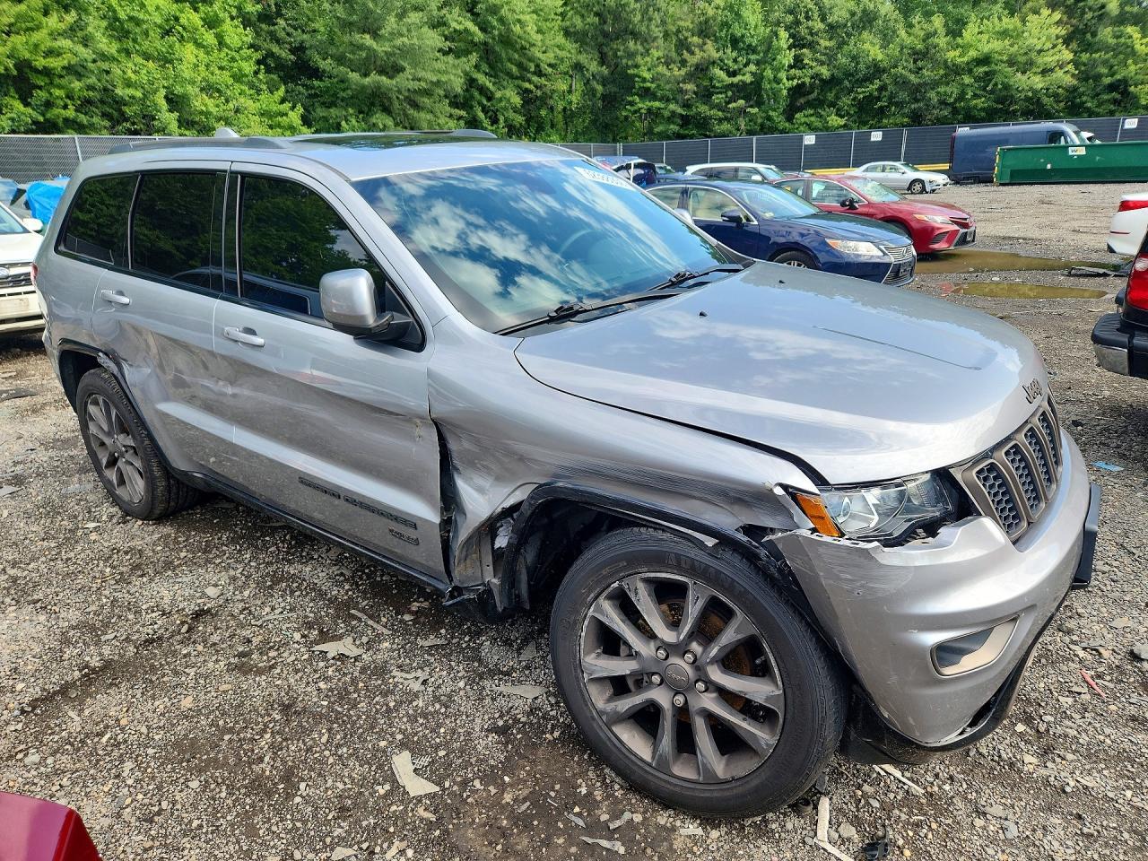2016 Jeep Grand Cherokee Limited - zdjęcie 4
