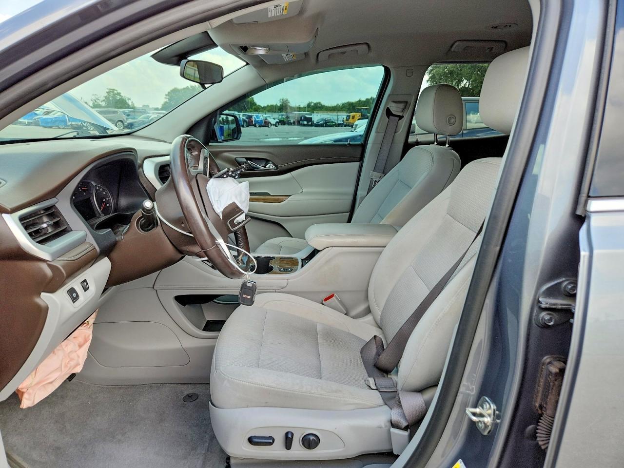 2020 GMC Acadia Sle - zdjęcie 7