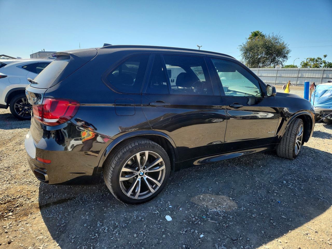 2015 BMW X5 xDrive35I - zdjęcie 3