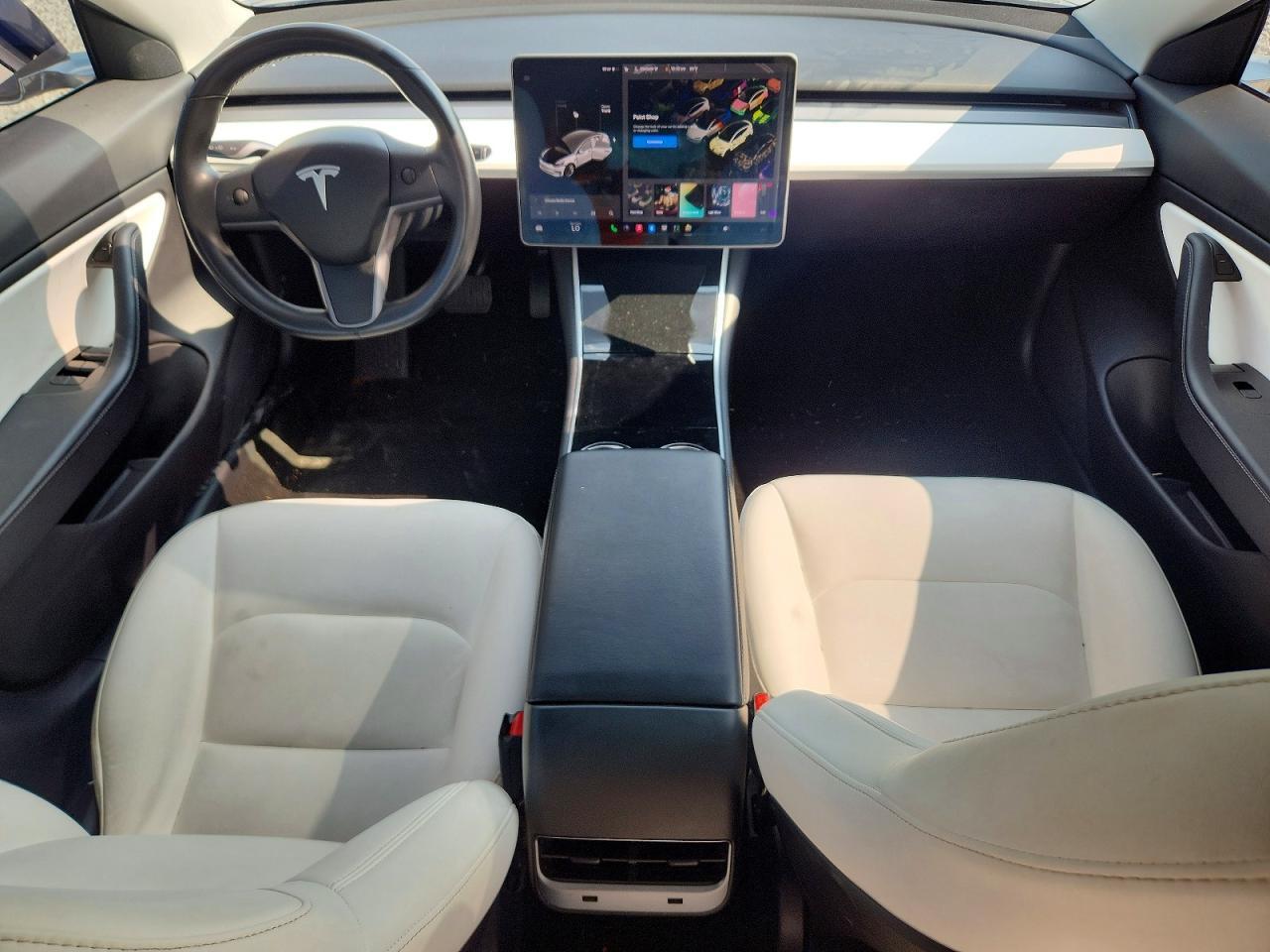 2018 Tesla Model 3 - zdjęcie 8