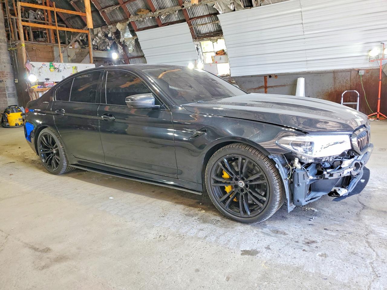 2018 BMW M5 - zdjęcie 3