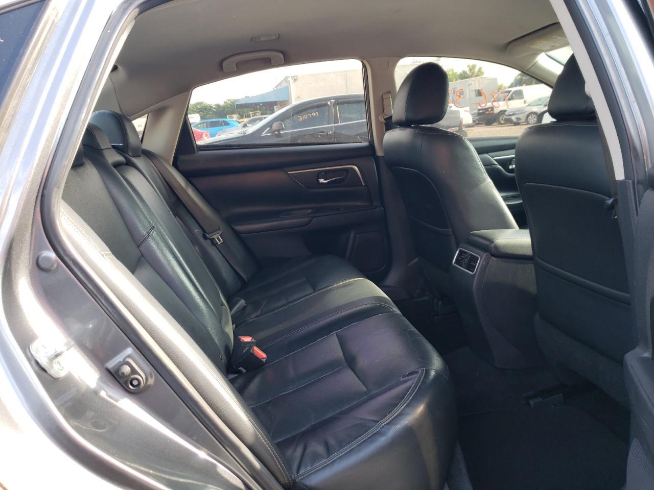 2018 Nissan Altima 2.5 - zdjęcie 10