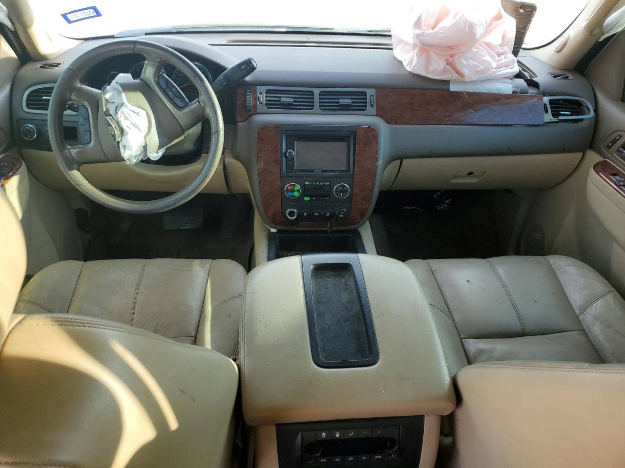 2013 Chevrolet Tahoe C1500 Lt - zdjęcie 8