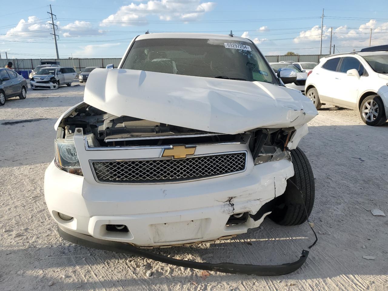 2013 Chevrolet Tahoe C1500 Lt - zdjęcie 5