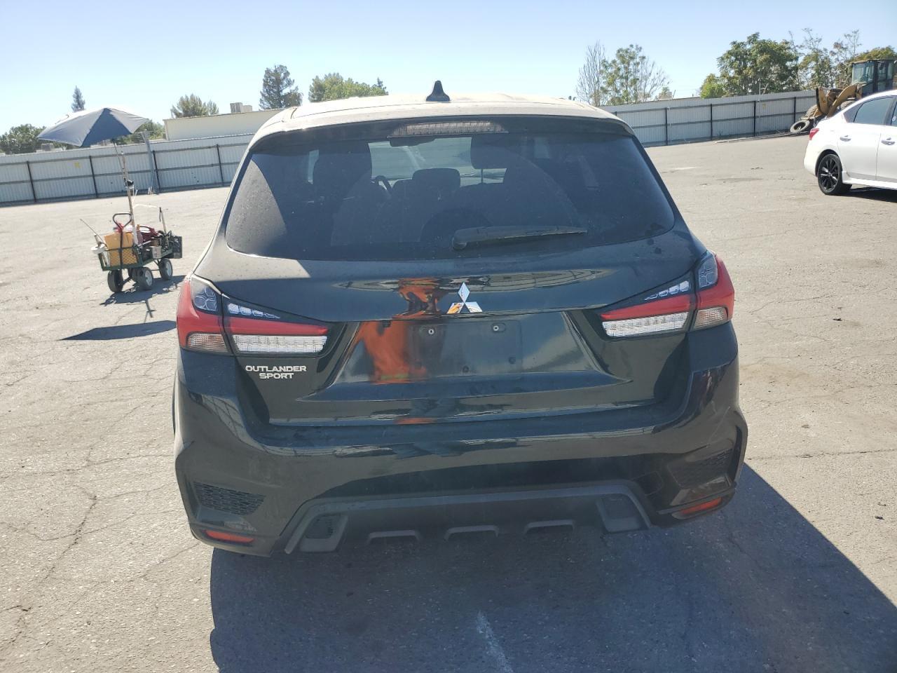 2022 Mitsubishi Outlander Sport Es - zdjęcie 6