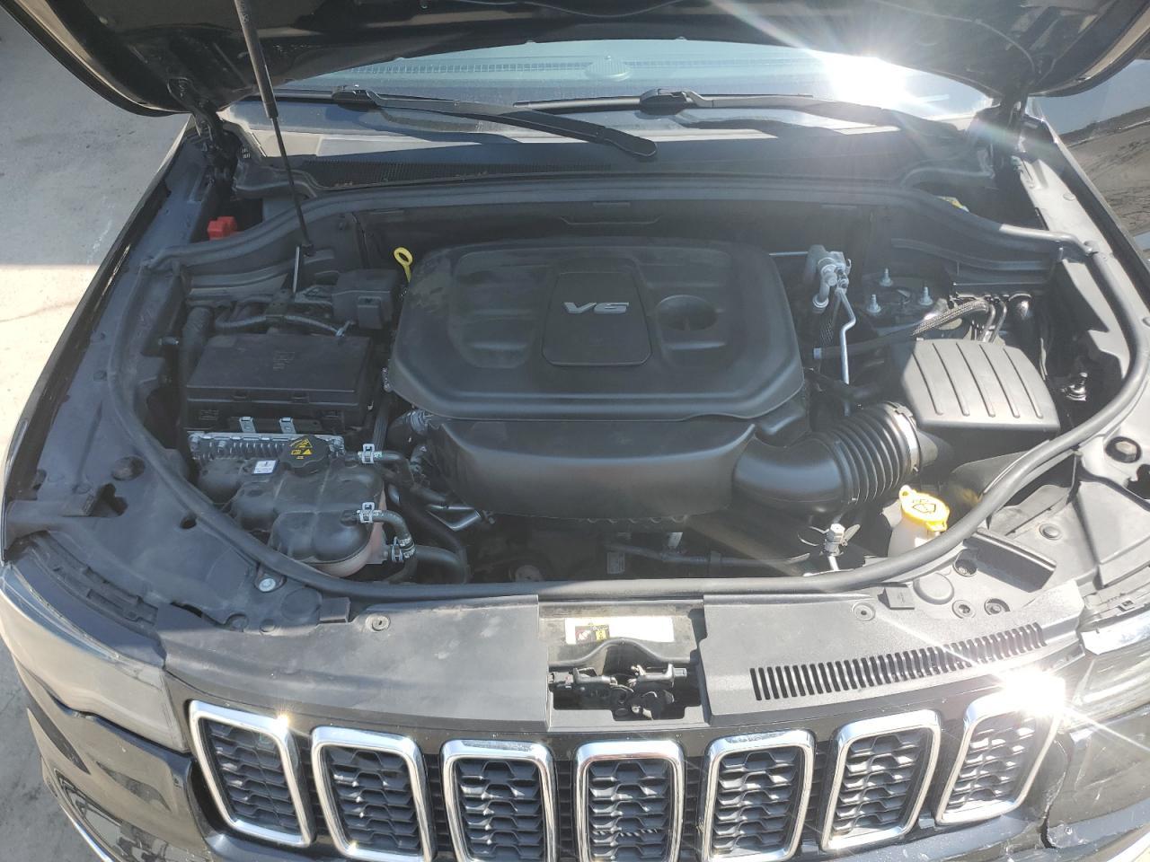 2018 Jeep Grand Cherokee Limited - zdjęcie 12