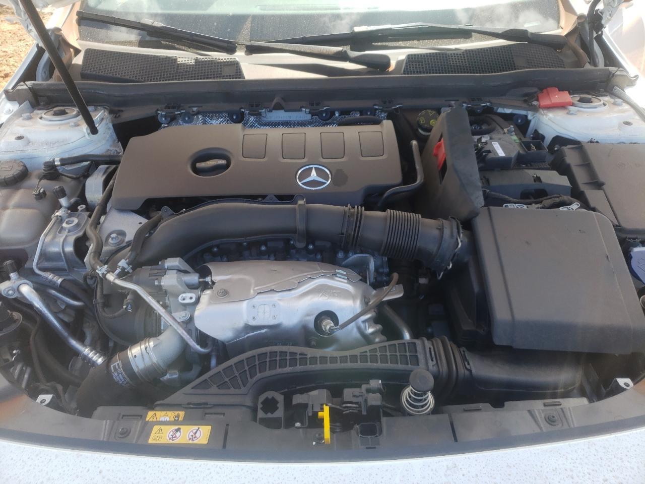 2023 Mercedes-Benz Cla 250 - zdjęcie 11