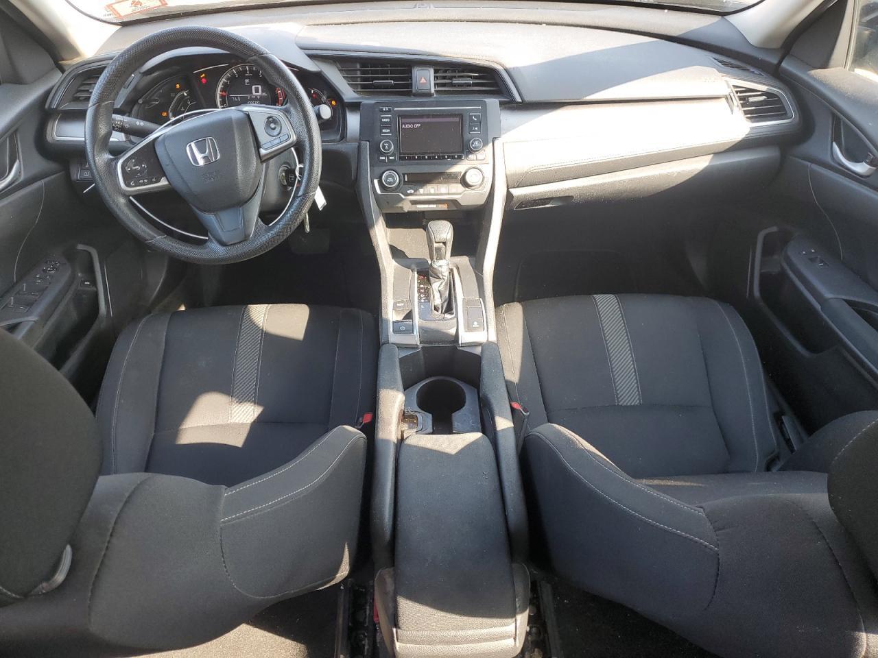 2018 Honda Civic Lx - zdjęcie 8